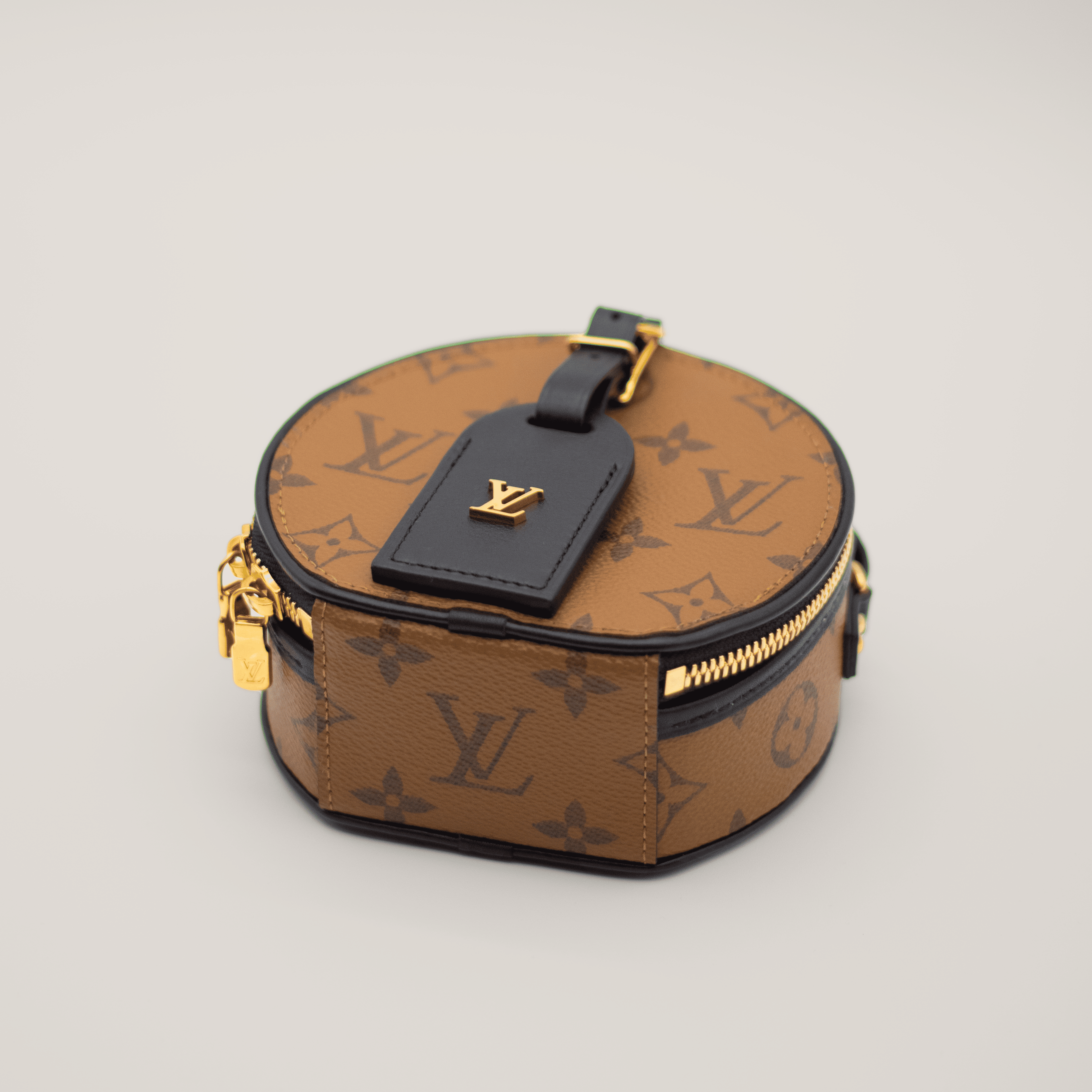 Louis Vuitton Mini Boîte Chapeau Bag