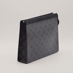 Louis Vuitton Pochette Voyage MM