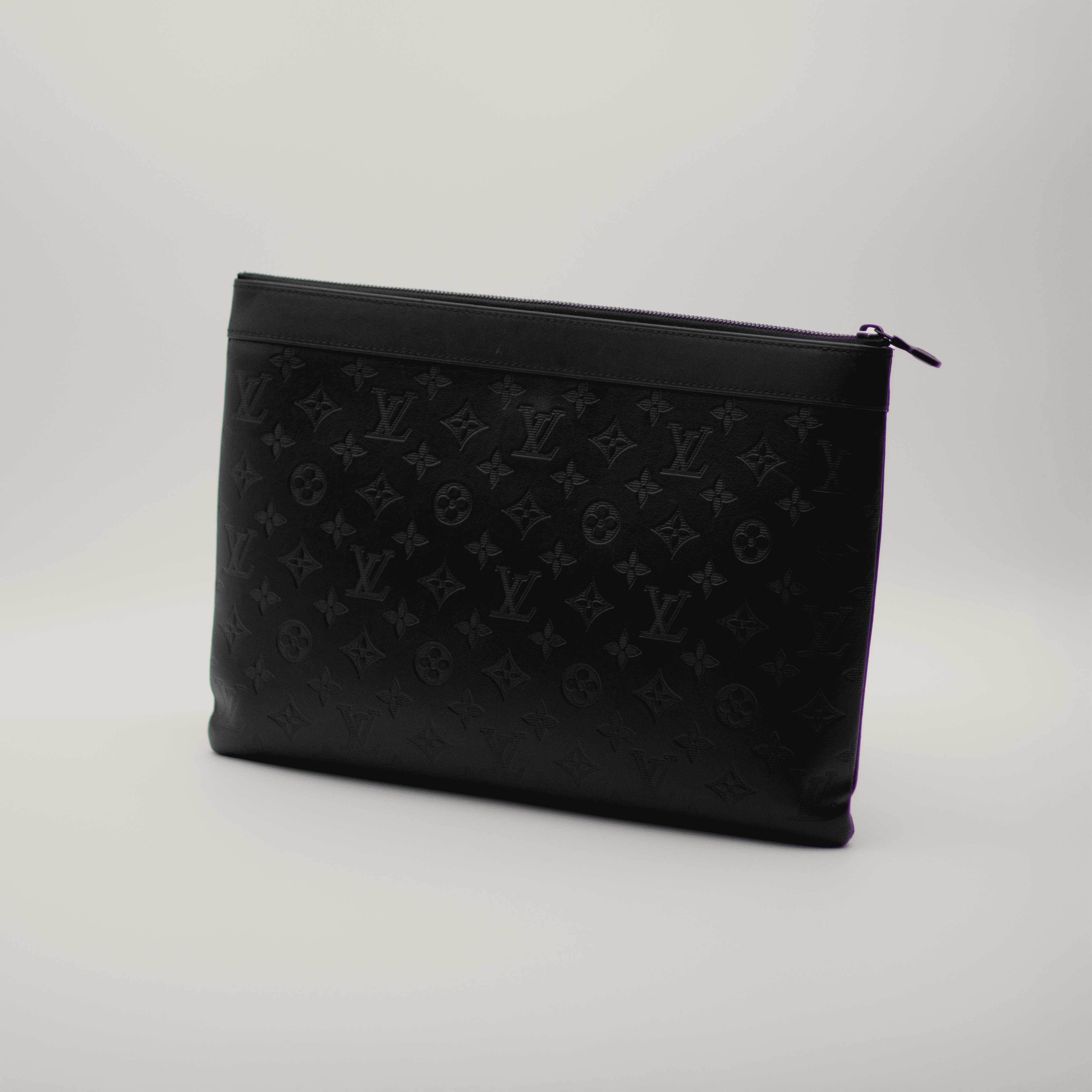Louis Vuitton Monogram Discovery Pochette 